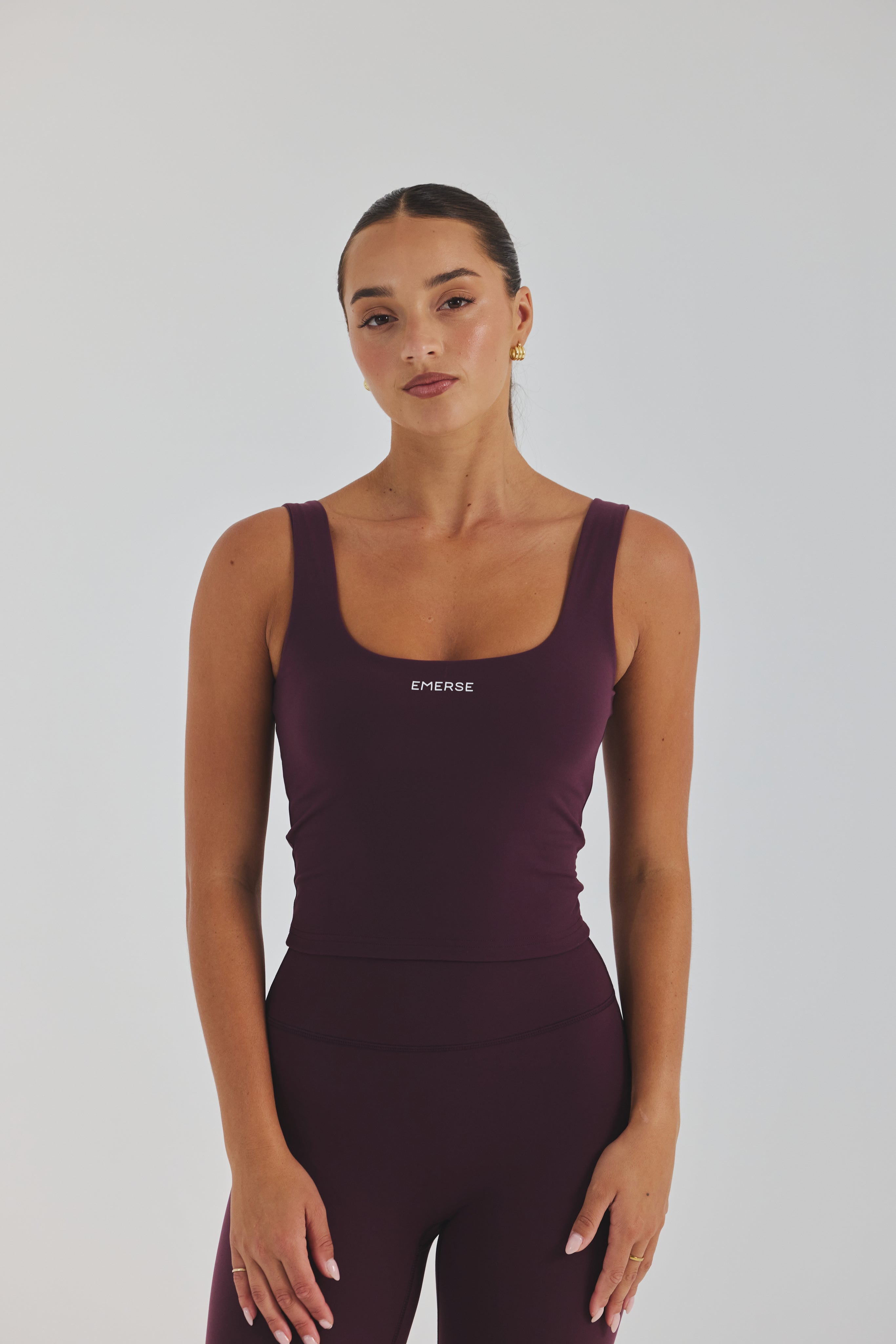 #color_Plum